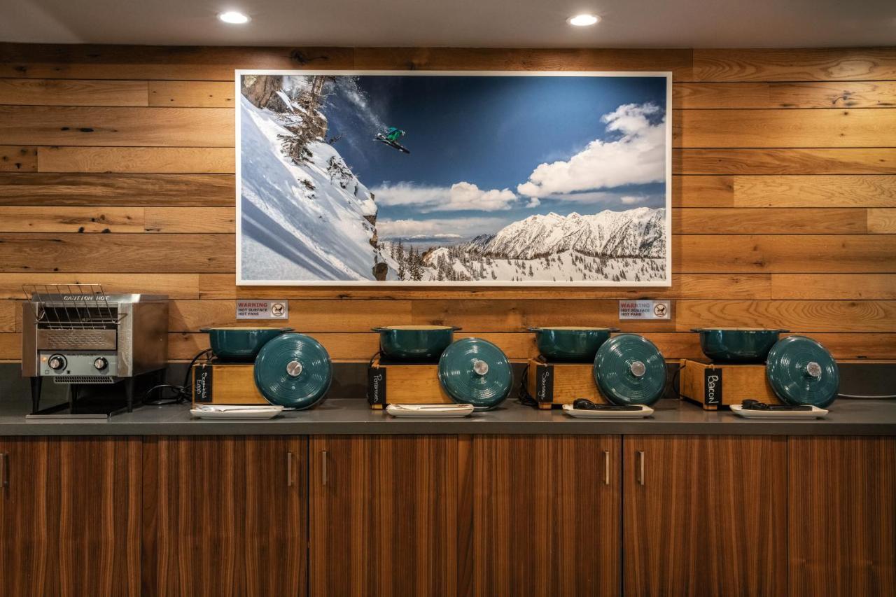 Park City Peaks Exterior photo