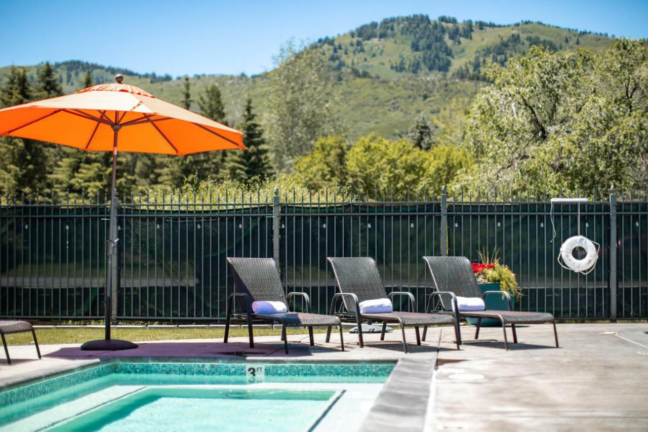 Park City Peaks Exterior photo